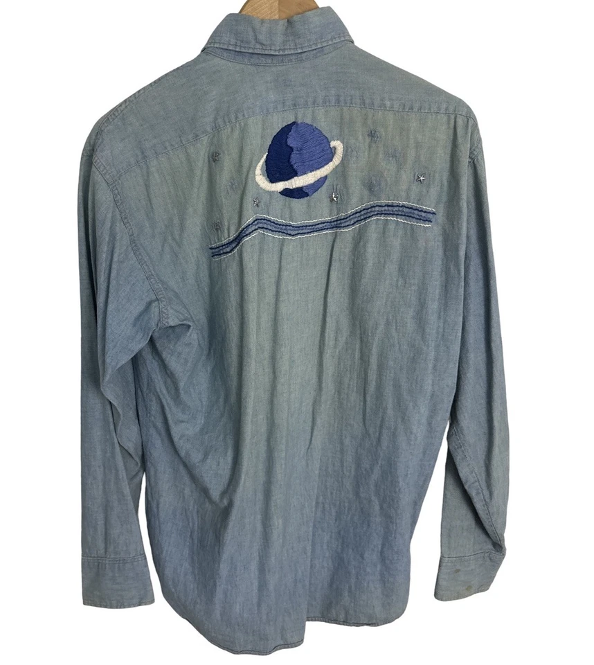 Vtg 70s Levi's Chambray Men’s Orange Tab Embroidered Hippy Space Shirt Size L - Image 4 of 4