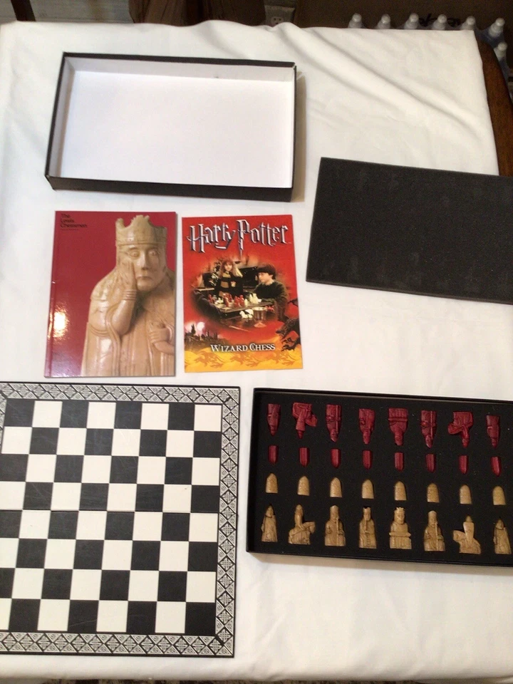 Juego de ajedrez en miniatura Yaiyoda Museo Británico Isla de Lewis Harry Potter Foto 3 de 4