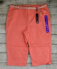 Gloria Vanderbilt Women's Lillian Belted Skimmer Capri Pant 14 Bright Hibiscus