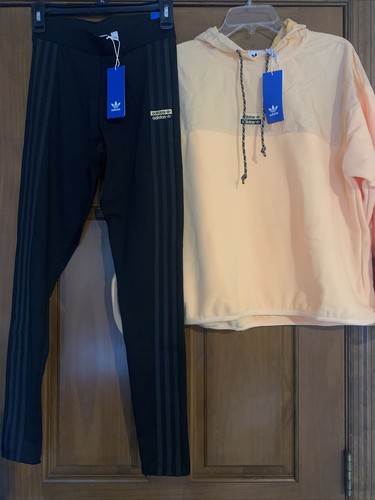 TWO PIECES ADIDAS TIGHTS (GN4233) AND 