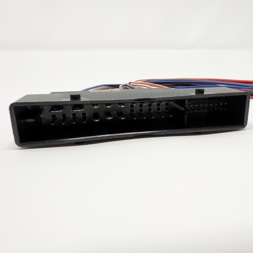2017+ Porsche (BOSE/Burmester) Amplifier Wiring Harness Installation Adapter - Picture 3 of 4