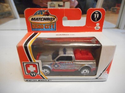 Matchbox Emergency Response 4x4 in grau in Box
