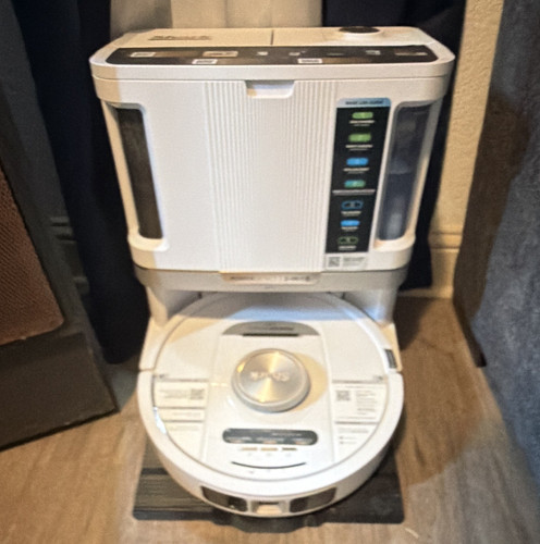 Shark NeverTouch Pro PowerDetect 2-in-1 Robot Vacuum Self-Empty Base White USED