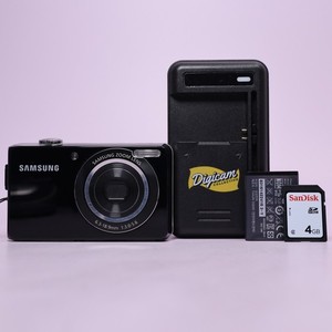Samsung Digital Camera PL100 12.2MP Selfie Screen Black Tested Full Working Set