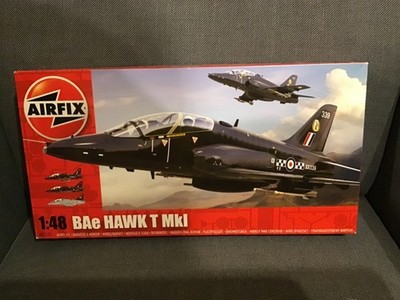 Bea Hawk T MK I  von Airfix 1:48 gebraucht gut erhalten