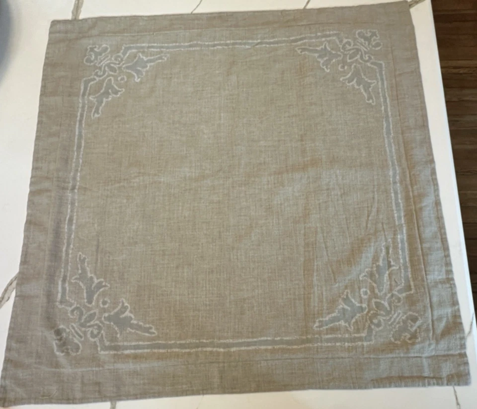 Herrajes de restauración diestro medallón barroco italiano plata y salvia EURO almohada farsa Foto 3 de 4