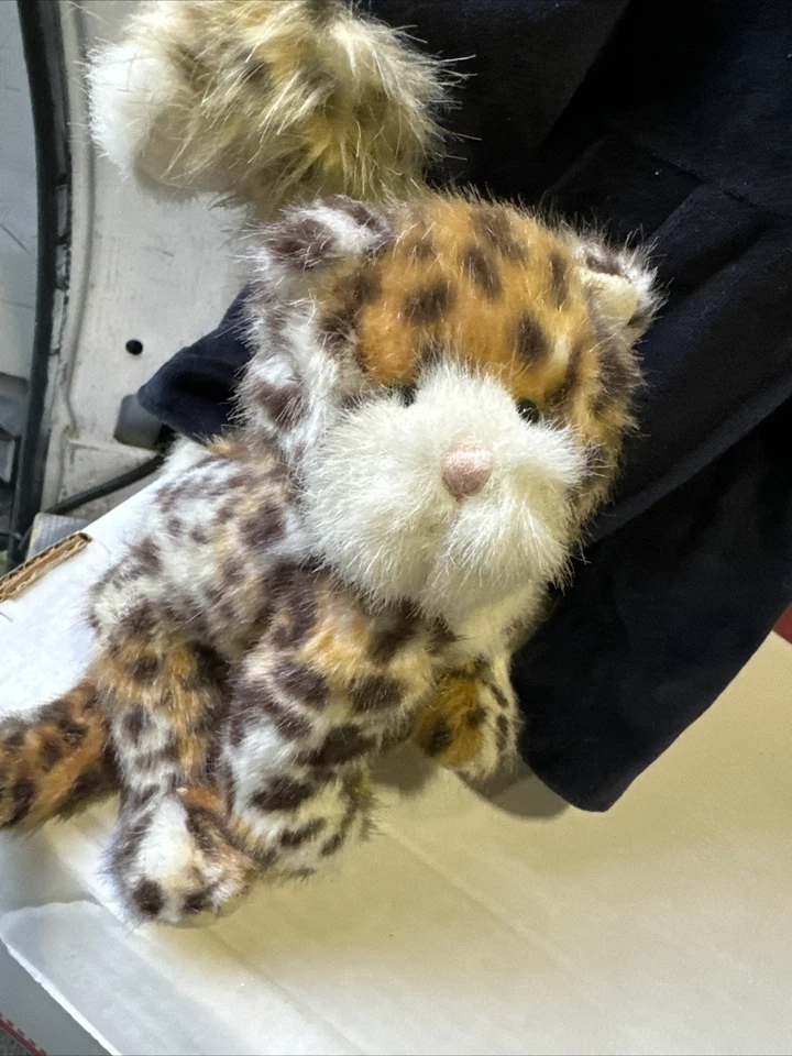 Boyds Bears *Marlena Beargeaux & Deitrich*  Limited Edition 900103 Best Dressed - Image 3 of 4