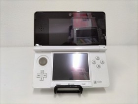 B3019 Nintendo 3DS console Ice White Japan w/pen memory 2GB fx