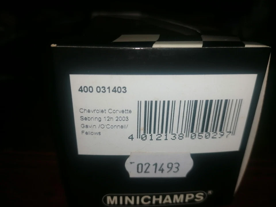 Minichamps  1/43 Corvette C5-R GTS #3 Sebring 12h 2003 GTS class winner - Immagine 3 di 3