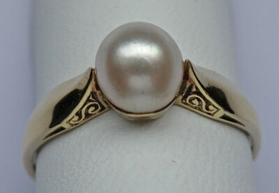 Vintage old school Ring mit Perle weiss Perlchen aus 14kt 585 Gold      8347