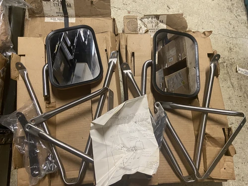 Ford E1TB-17A721-AA Side Mirror Kit -- NOS OEM -- Set of 2 -- 1981 Ford Truck
