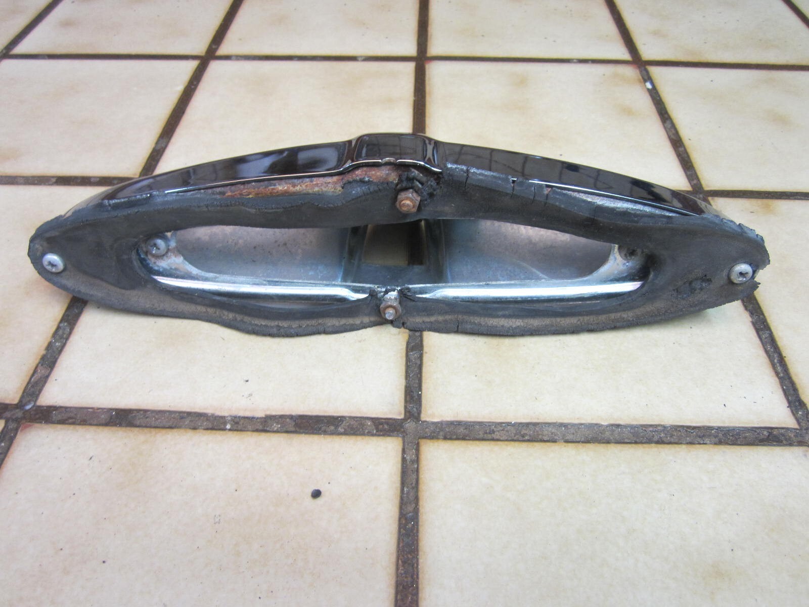 Rolls Royce Cloud or Bentley S3 reverse light and chrome bezel