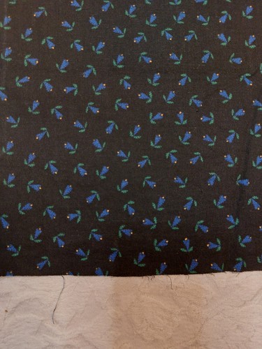Astro Craft Jenene Williams for Tiffany Fabrics Blue Flowers 45 x 45 - Picture 5 of 7
