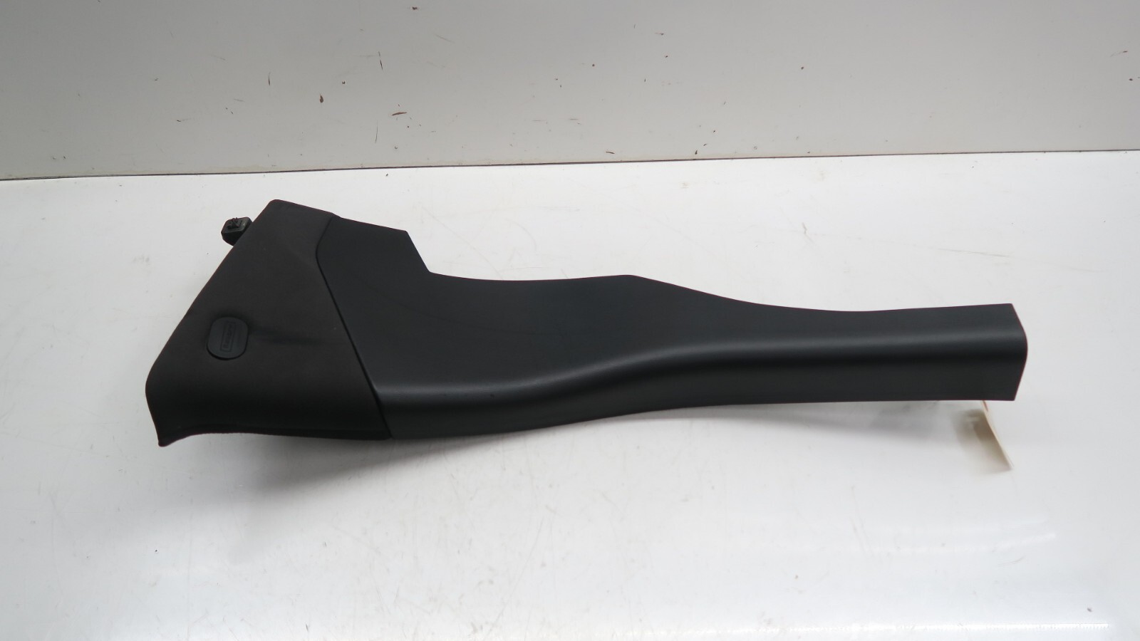 2014-2019 Maserati Ghibli OEM Right Rear Lower C-Pillar Cover Trim Panel