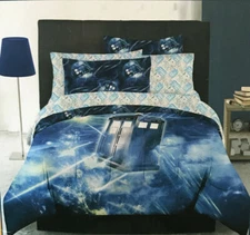 BBC's Doctor Who QUEEN Size Complete 7 Piece Dr. Who TARDIS Bed Set Comforter