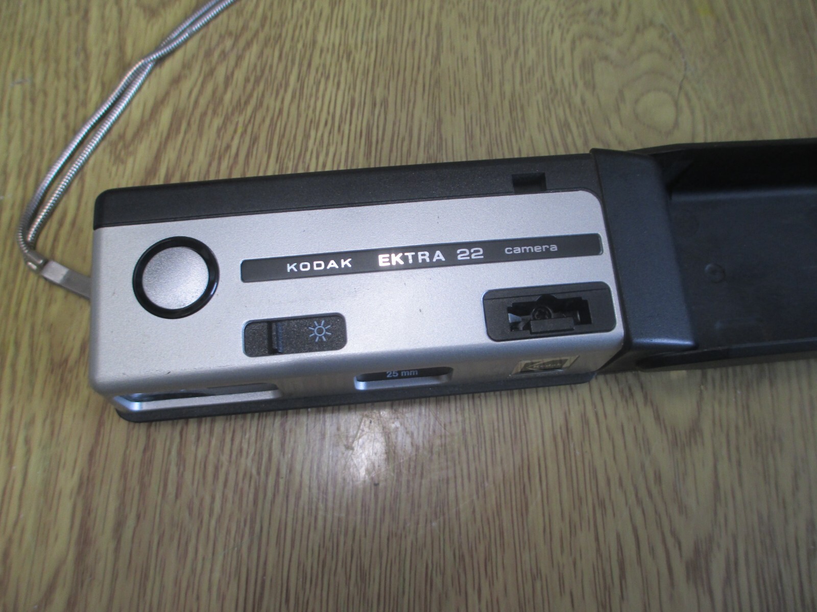 Kodak Ektra 22 Compact Camera 25mm