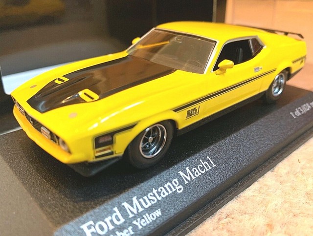 Ford mustang minichamps