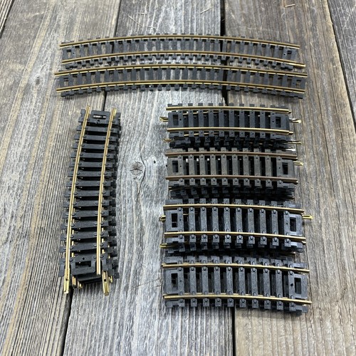 Lot of 25 Atlas Snap Track 15" & 18" Radius Curve Brass HO Scale Train Track Lot