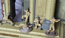 ULTIMATE SOLDIER WW2 FIVE BRITISH SOLDIERS WEARING AFRICA UNIFORMS IN 1:32 SCALE
