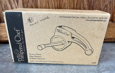 PAMPERED CHEF Rotary Grater #1277 Grates Cheese Nuts Chocolate Garnish NEW w BOX