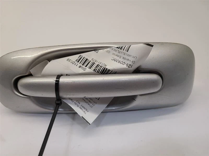 2001-07 DODGE CARAVAN LH Door Handle Exterior Assembly Door Rear Driver Left Foto 2 de 4