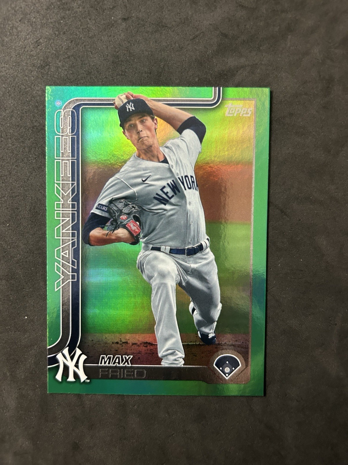 2025 Topps Series 2 - Max Fried #609 Green Holofoil 64/99