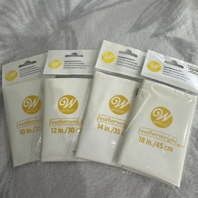 Wilton Featherweight Cake Decorating Bags Lot of 4  Sizes 10'' 12'' 14'' 18''