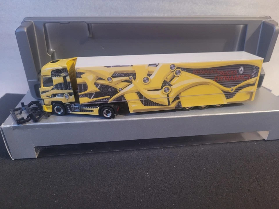 Renault T Renault Trucks Dynamics Promoción Tour Truck Amarillo Safeliner 937917 - Imagen 2 de 4