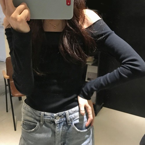Stylish Off Shoulder Long Sleeve T Shirt for Women Casual Summer Attire - Picture 3 of 44