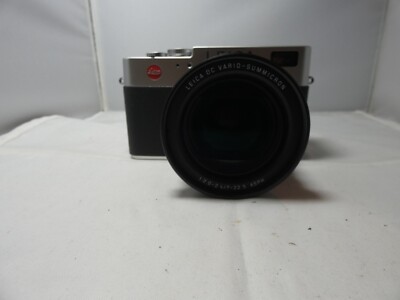 ⭐️ライカ　LEICA DIGILUX2 カメラ LEICA Digilux 2 Digital Camera with Orig. Box. The shutter