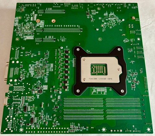 Supermicro X12SCZ-F Motherboard +Netzteil +CPU Kühler +3xLüfter +1xDrive bays!! - Picture 11 of 13
