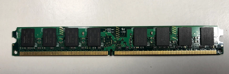 PATRIOT Half Height 2GB PC2-6400 CL5 DDR2 240 PIN DIMM PSD22G8002LP - Image 2 of 3