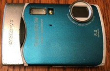 Olympus Stylus 850SW Waterproof Digital Camera Blue AS IS FOR PARTS