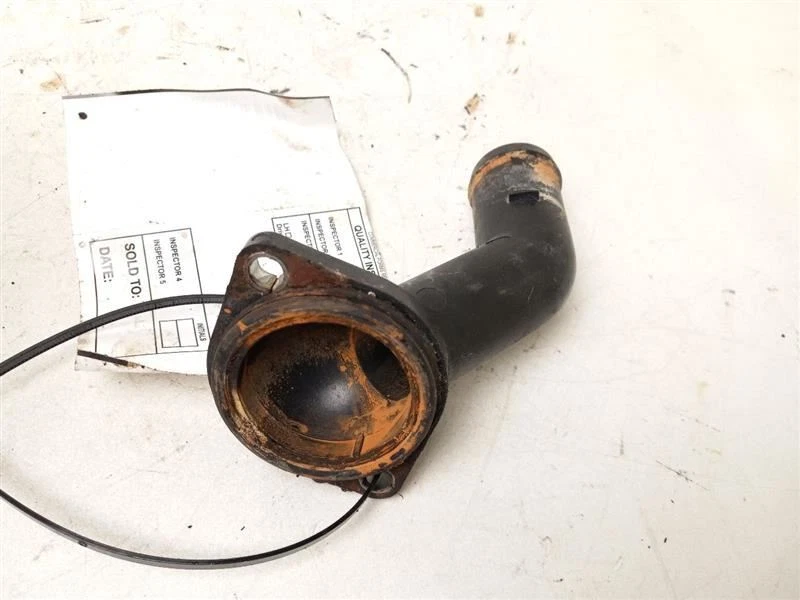 CARCAÇA DE TERMOSTATO PARA VOLKSWAGEN NEW BEETLE GL 1999 - Imagem 2 de 4