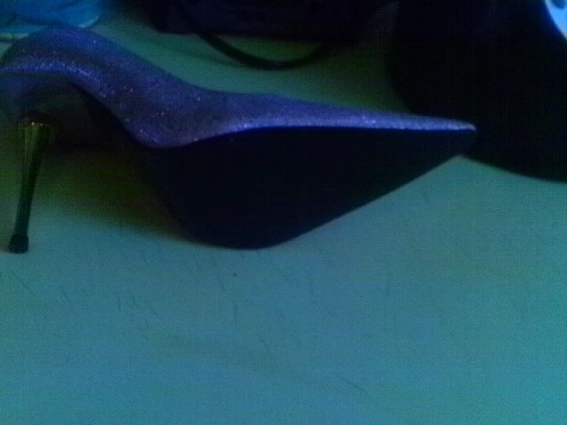 Salto alto rosa glitter coxo bomba biqueira pontiaguda retrô tamanho 6 M salto agulha  - Imagem 2 de 4