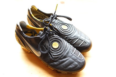 Rare Nike Total90 Laser II K-FG Black/Yellow Men's Soccer