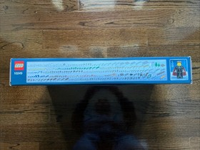 LEGO Creator Expert Winter Village Toy Shop 10249 &ndash; Brand New Sealed Retired Set