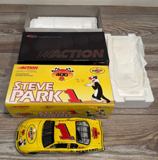 STEVE PARK 2001 PENNZOIL LOONEY TUNES TWEETY SLYVESTER 1:24 ACTION #539/1008 WOW