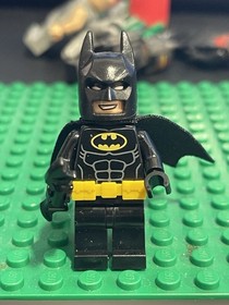 LEGO BATMAN BATGIRL ROBIN ALFRED - THE LEGO BATMAN MOVIE-70917-sh0315 Sh0415 ETC