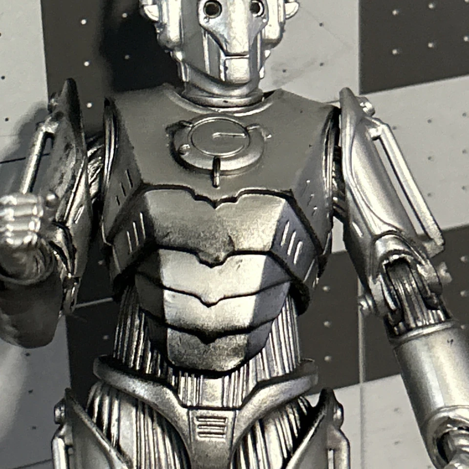 Figura de acción Doctor Who Cyberman 2006 como en la foto. Foto 4 de 4