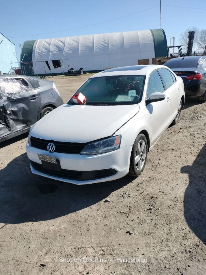 GUANTERA VOLKSWAGEN JETTA 2012 Foto 3 de 4