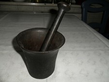 alter schwerer Apotheker Eisenguss Gusseisen Mörser +Pistill Ahlmann Carlshütte