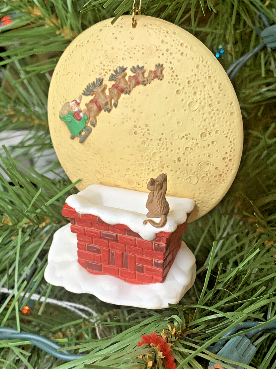 1997 Hallmark Keepsake Membership Happy Christmas To All Ornament