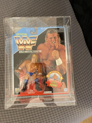 wwf hasbro moc ...