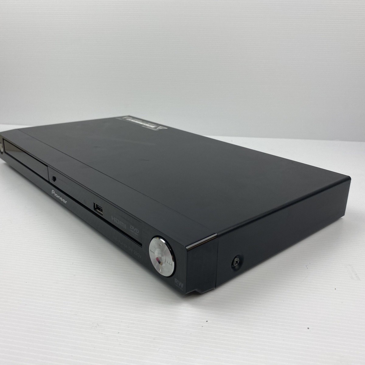 Pioneer DV-220V-K 1080p DVD Player HDMI R/W Compatible PAL Pioneer DV-220V-K 1080p DVD Player HDMI R/W Compatible PAL
