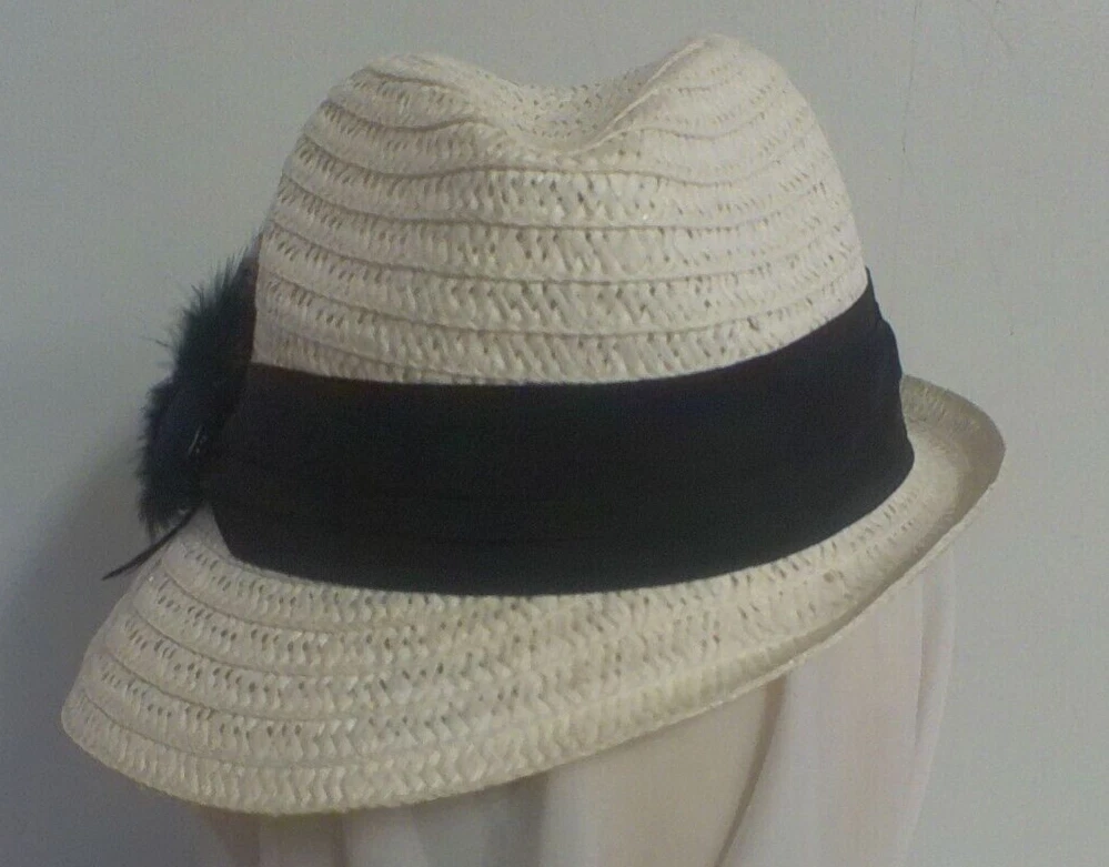 NWT Adrienne Landau Stylish Silver and White Bucket Hat Adrienne Landau | Accessories | Adrienne Landau Silver Gray  main image 2