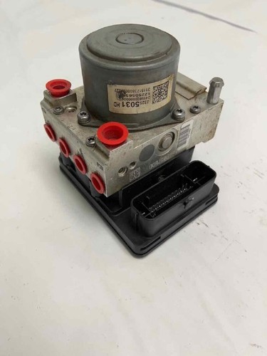 2015 Chevy Silverado Sierra Denali 2500 3500 ABS Anti-Lock Brake Pump ...