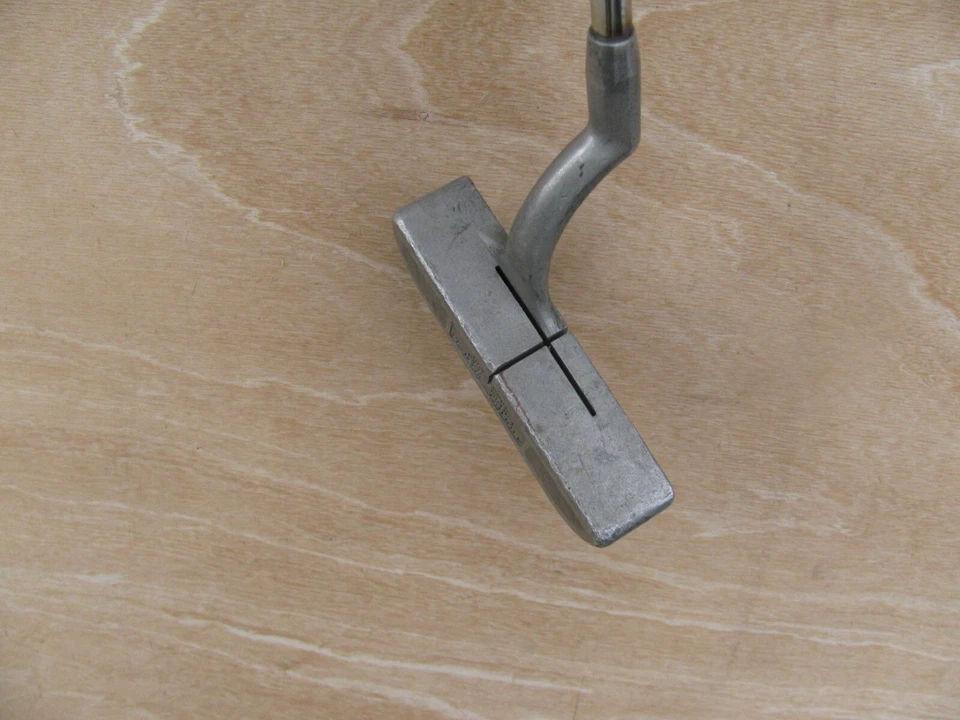 RARE RAY COOK DY-A-MATIC 1 PUTTER GOLF CLUB 35 INCH GOLF CLUB RIGHT HAND VINTAGE - Image 2 of 4