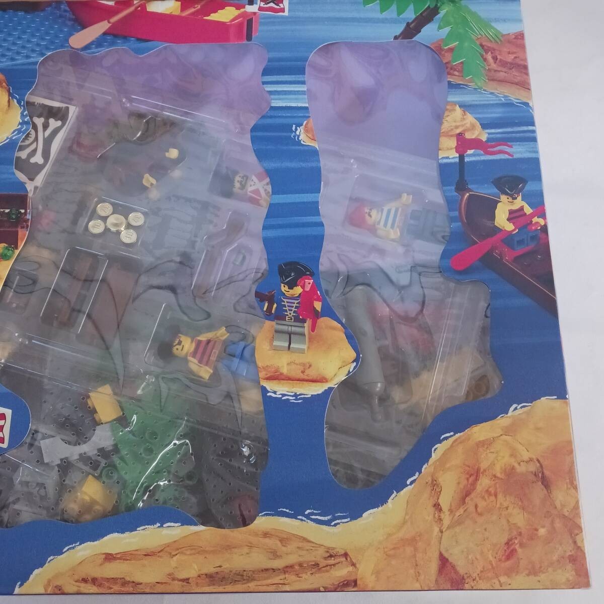 LEGO System Pirates Skull Island 6279 In 1995 New Retired Sealed