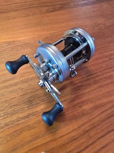 Moulinet Abu Garcia Ambassadeur 6500-C - Lance-appâts Fusée - 5.3:1 - Neuf